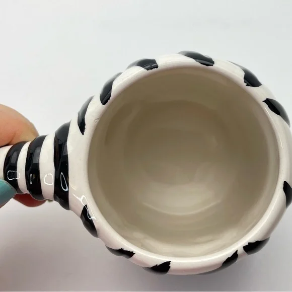 3D Zebra Tag Mug - Picture 2 of 6